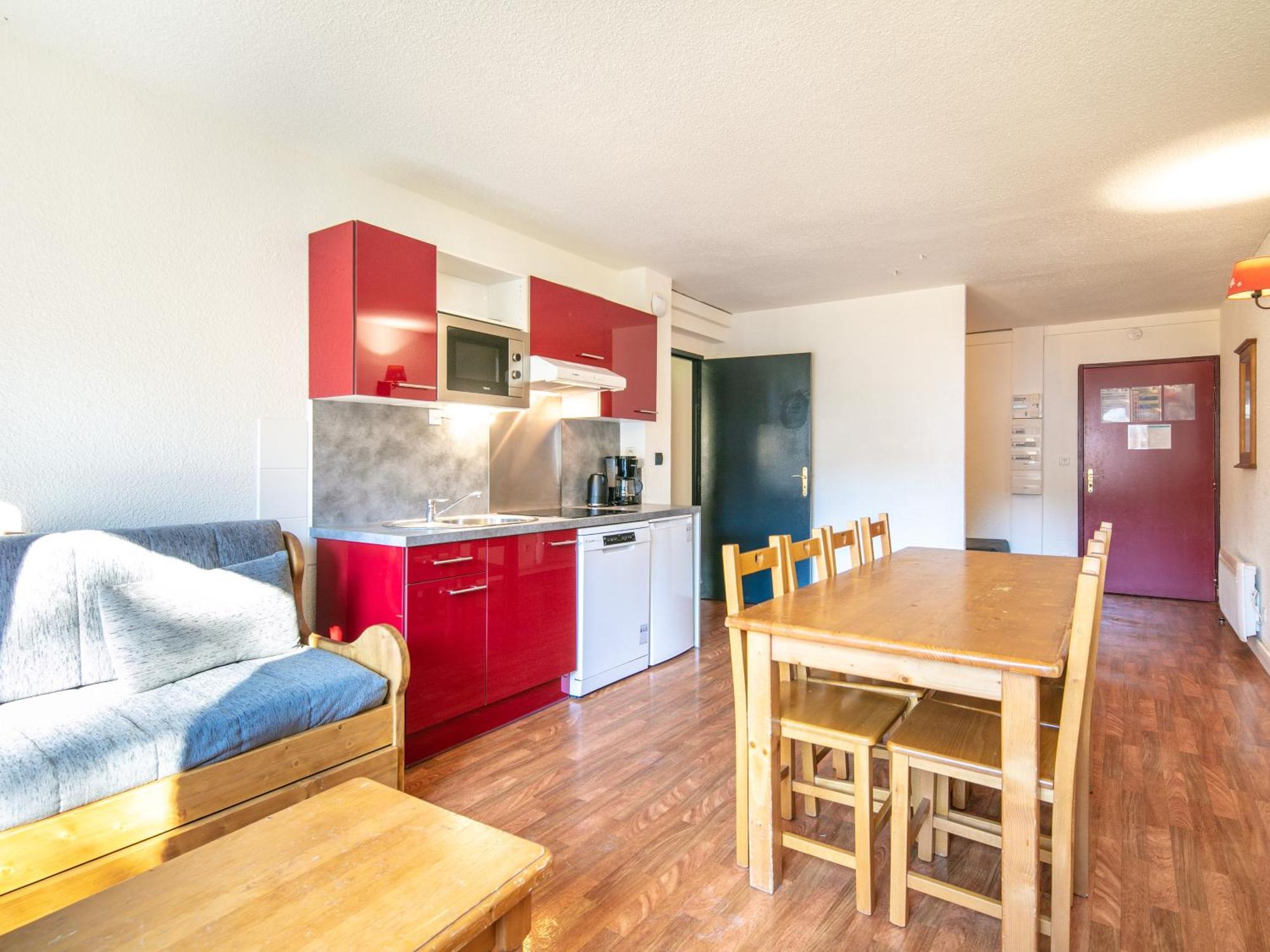 1 Bedroom Apartment sleeping area